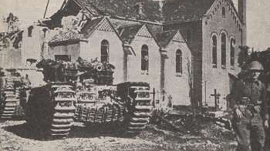 Oktober 1944: Britse tanks in het verwoeste Overloon.